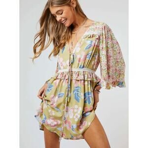 Davi & Dani Floral Tie Neck 3/4 Sleeve Wide Leg Romper Jumpsuit Size L